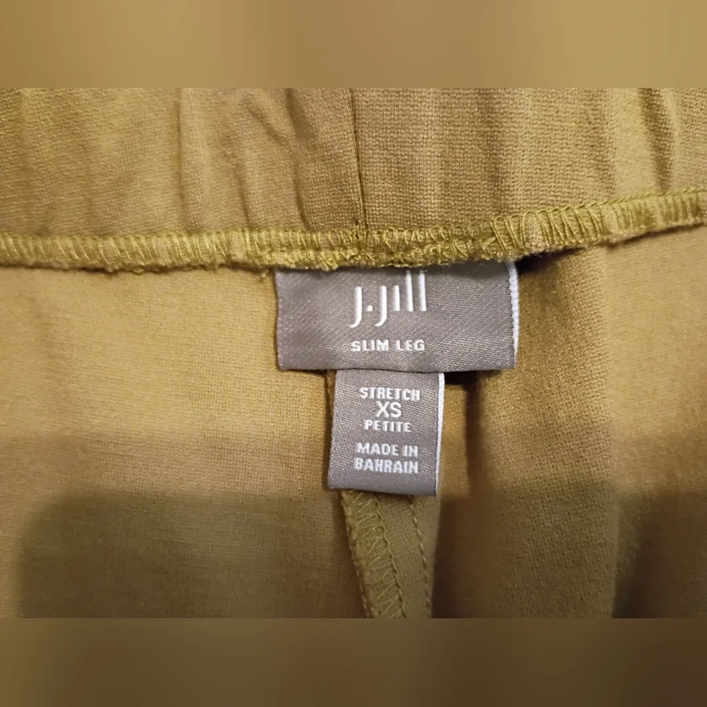 2 Pairs Of J.Jill Slim Leg Stretch‎ Cropped Women's Pants Sz XS